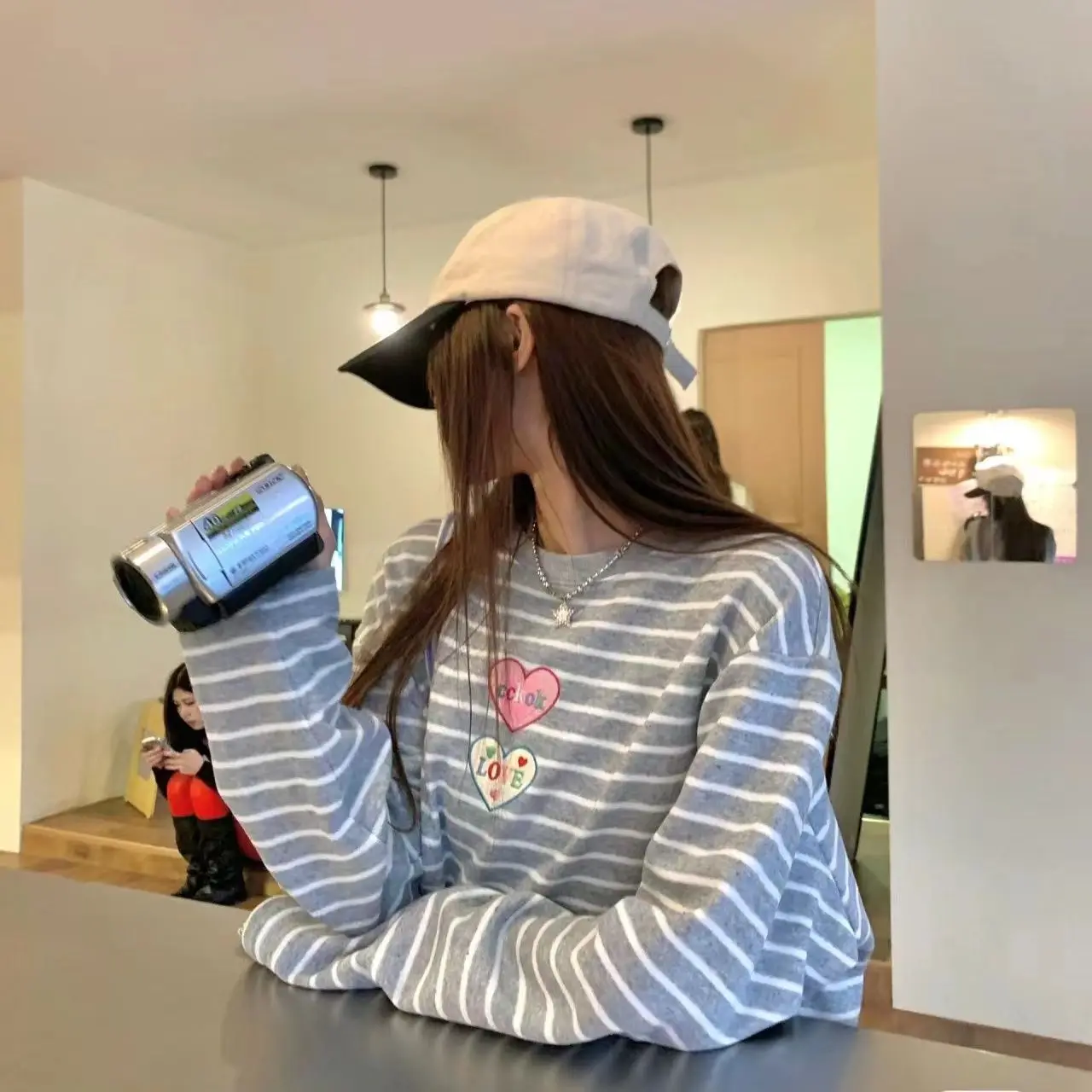 

Kimotimo Colorful Dot Heart Embroidery Striped Sweatshirt Women 2025 Autumn Round Neck Loose Long Sleeve Streetwear Vintage Top