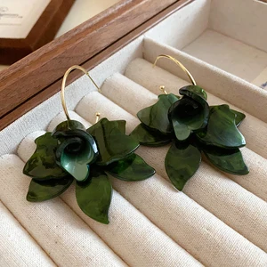 Anting-Anting Baru Lingkaran Bunga Resin Putih untuk Wanita Temperamen Mode Kait Telinga Temperamen Artistik Perhiasan Fairycore Mewah Ringan 10 anting peri penjualan terbaik - №