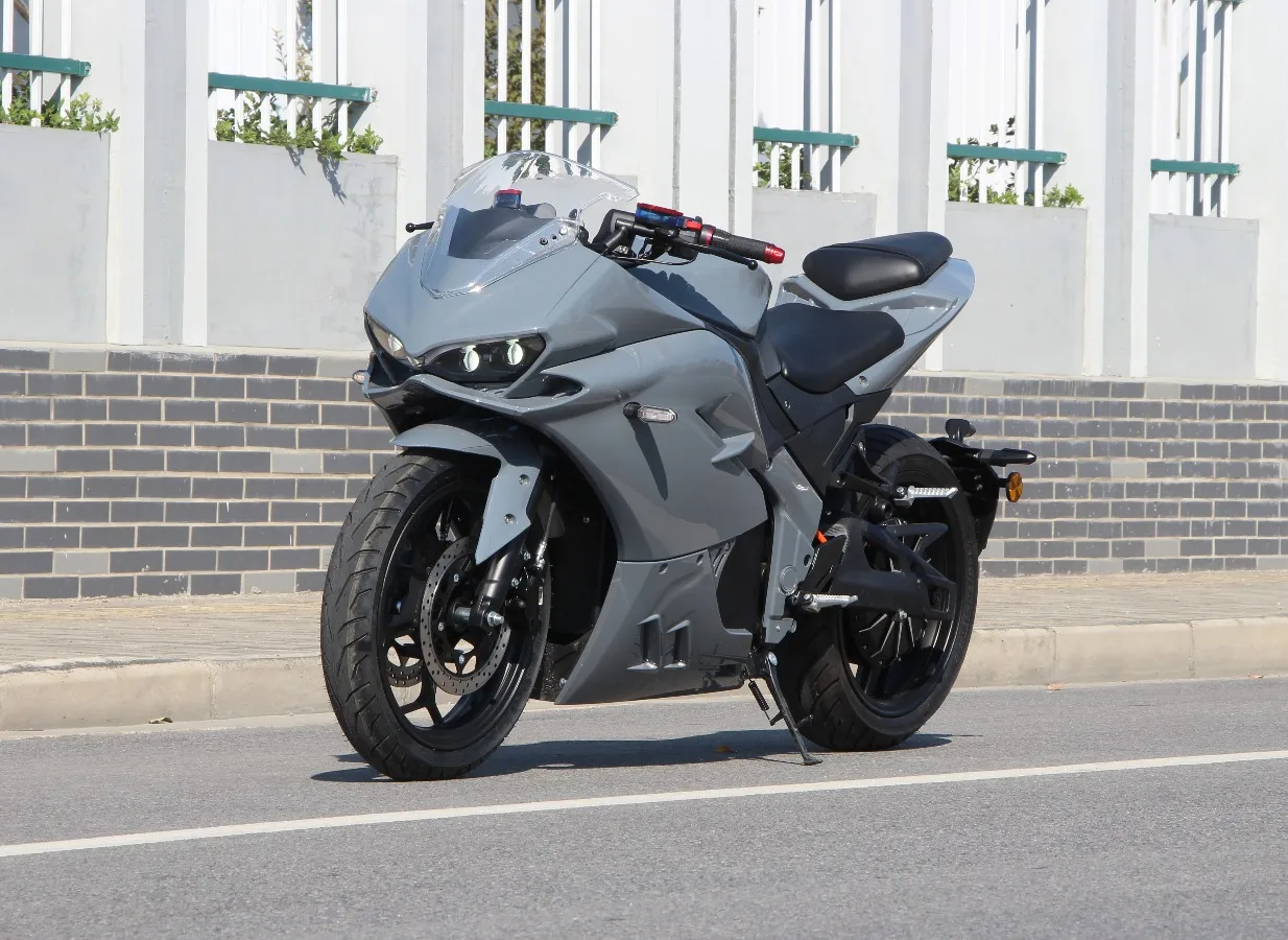 High-Performance 5000W Electric Racing Motorcycle Scooter New Condition 110km/h Speed Wheel Hub Motor for Adults 72V Voltage EEC