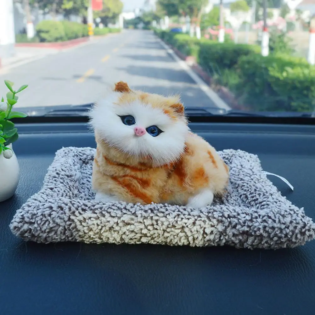لوحة القيادة القط زخرفة القط سيارة الديكور مواء أفخم هريرة محشوة دمية مع الخيزران الفحم حصيرة لإزالة الرائحة للمنزل
