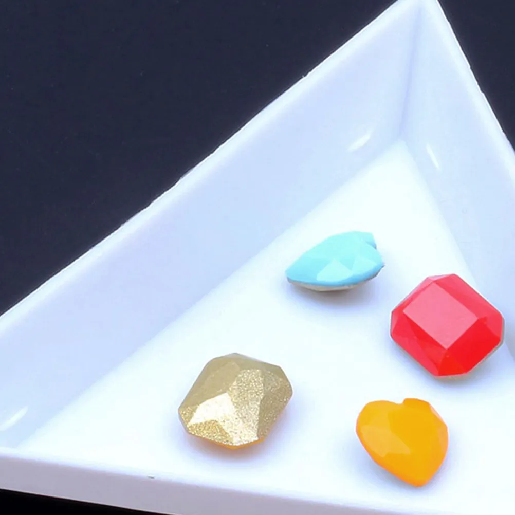 40Pcs White Plastic Triangle Art Sorting Trays for Rhinestones Beads Jewelry Nail Art DIY Craft Storage Display Tool