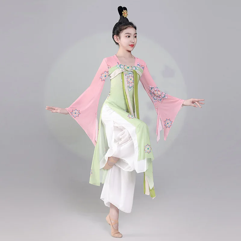 เสื้อผ้าเต้นรําคลาสสิกสําหรับสาว Han และ Tang เครื่องแต่งกาย Elegant พื้นบ้านเต้นรําเสื้อผ้าพัดลมเต้นรําเสื้อผ้า