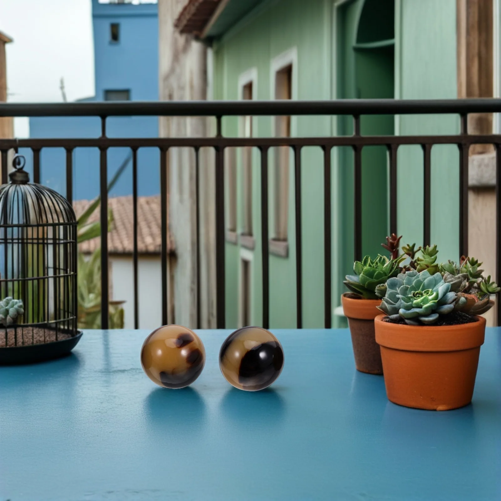 

2Pcs Resin Hand Exercise Balls Vibrant Smooth Surface Ideal for Massaging Hands Wrist Strength Training Travel Friendly Calming