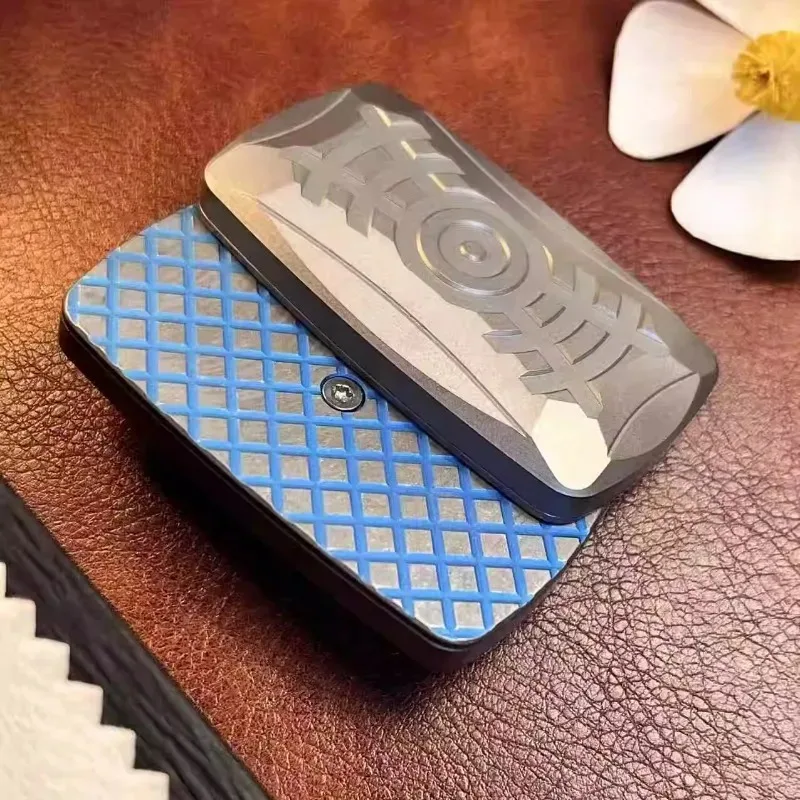 H7 Unlimited Titanium Alloy Mechanical Magnetic Metal Fingertip Push Card Decompression Desktop Toy