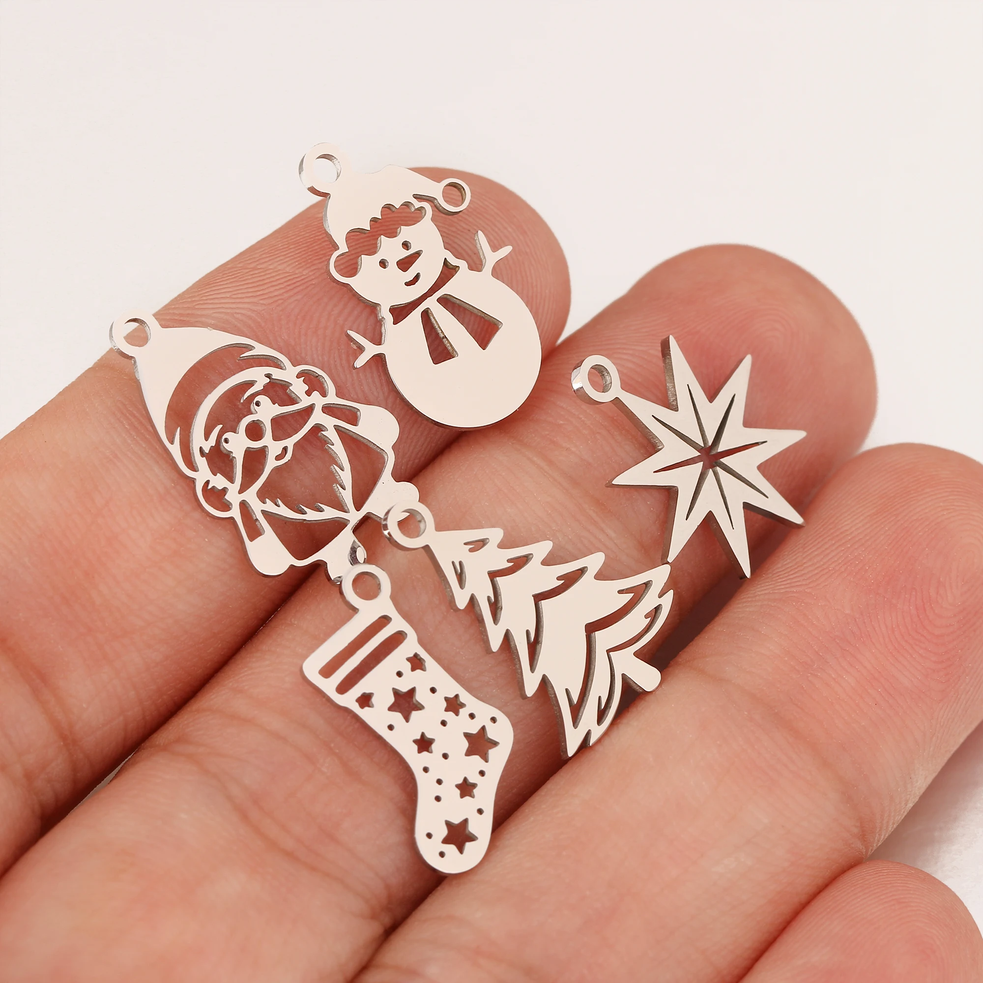 5 Stück Weihnachtsbaum/Süßigkeit Zuckerrohr/Schneemann/Weihnachtsmann Charm Edelstahl Stiefel Weihnachten Anhänger DIY Halskette Armband Schmuckherstellung – Detail 7