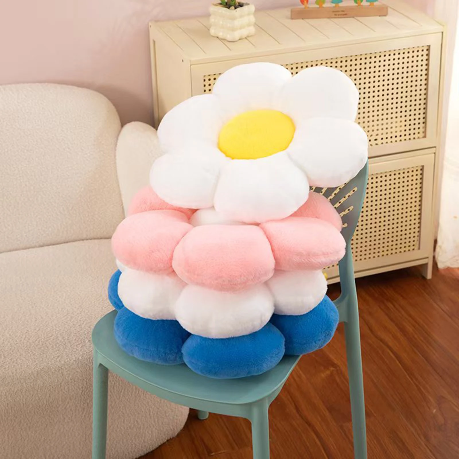 Flower Shaped Plush Throw Pillows 30/40CM Six Petal Daisy Seat Throw Cushion Flower Mattress for Bed Home Sofa Chair Couch Decor