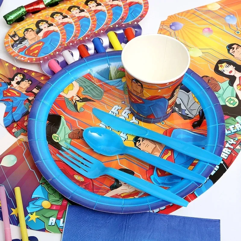 Wonders Woman Batmaned Happy Birthday Party Supplies Superhero Disposable Tableware Cup Tablecloth Balloon Supermanes Hero Decor