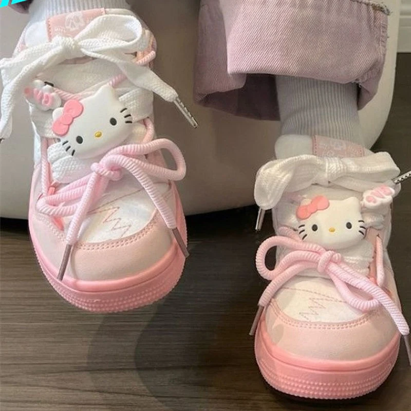 Sanrios Hello Kitty Shoes for Girls, Cute Students, Versatile Cartoon Casual Lolita Pink and White Lace-Up Low-Top Sneakers