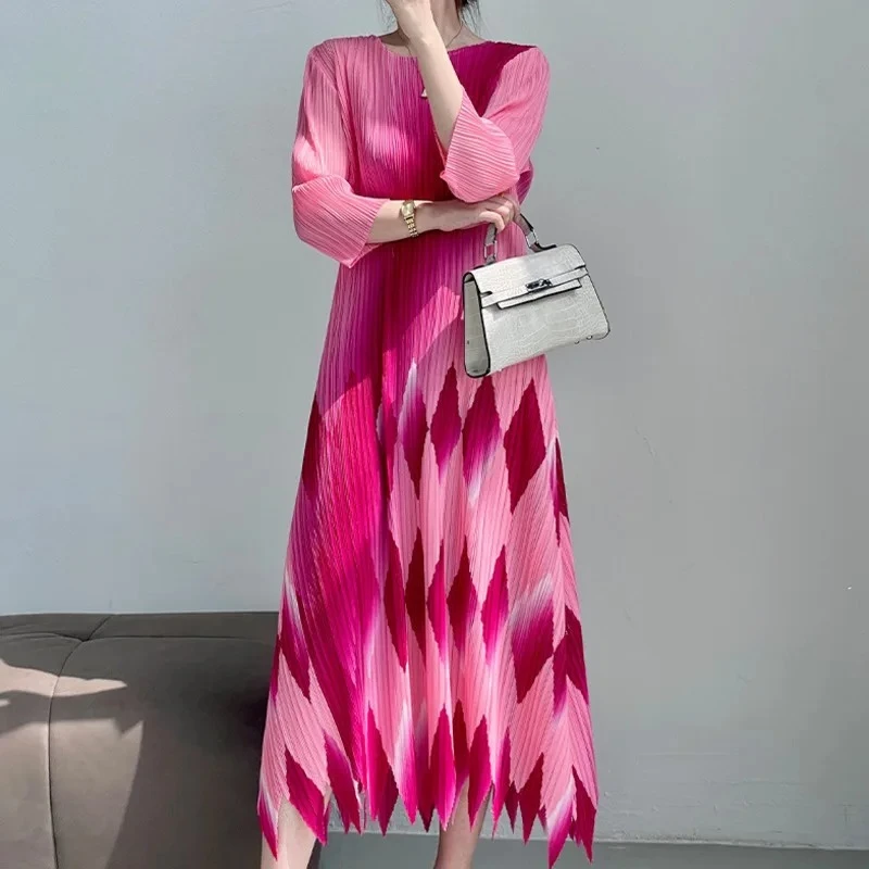 

Fashion Loose Versatile Printed Folding Design High-end Dresses Women's Round Neck Long Sleeve Casual Dress 2025 Summer New