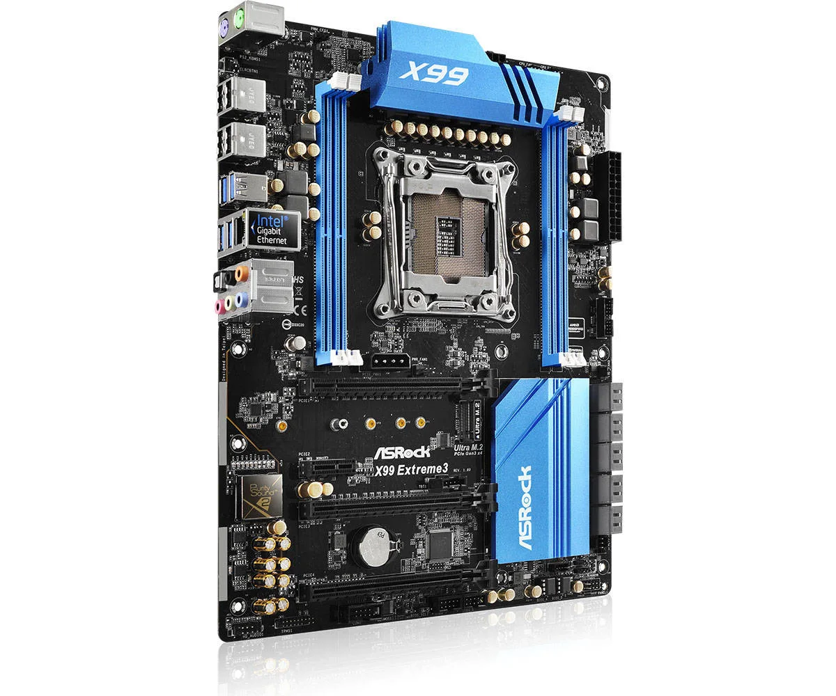 اللوحة الأم ASROCK X99 Extreme3 المستخدمة Intel X99 LGA 2011-3 ATX 4 * DDR4 PS/2 USB2.0