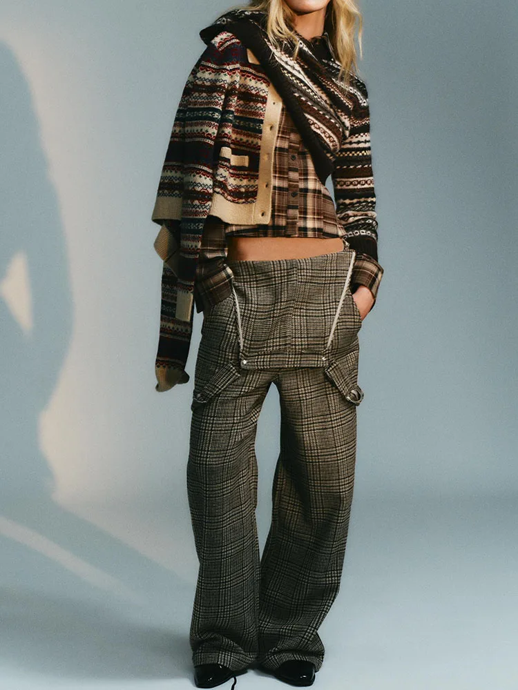 スイートでファッショナブルなニットセーター 2025年冬新作 快適でどんなコーデにも合うカジュアルな長袖セーター