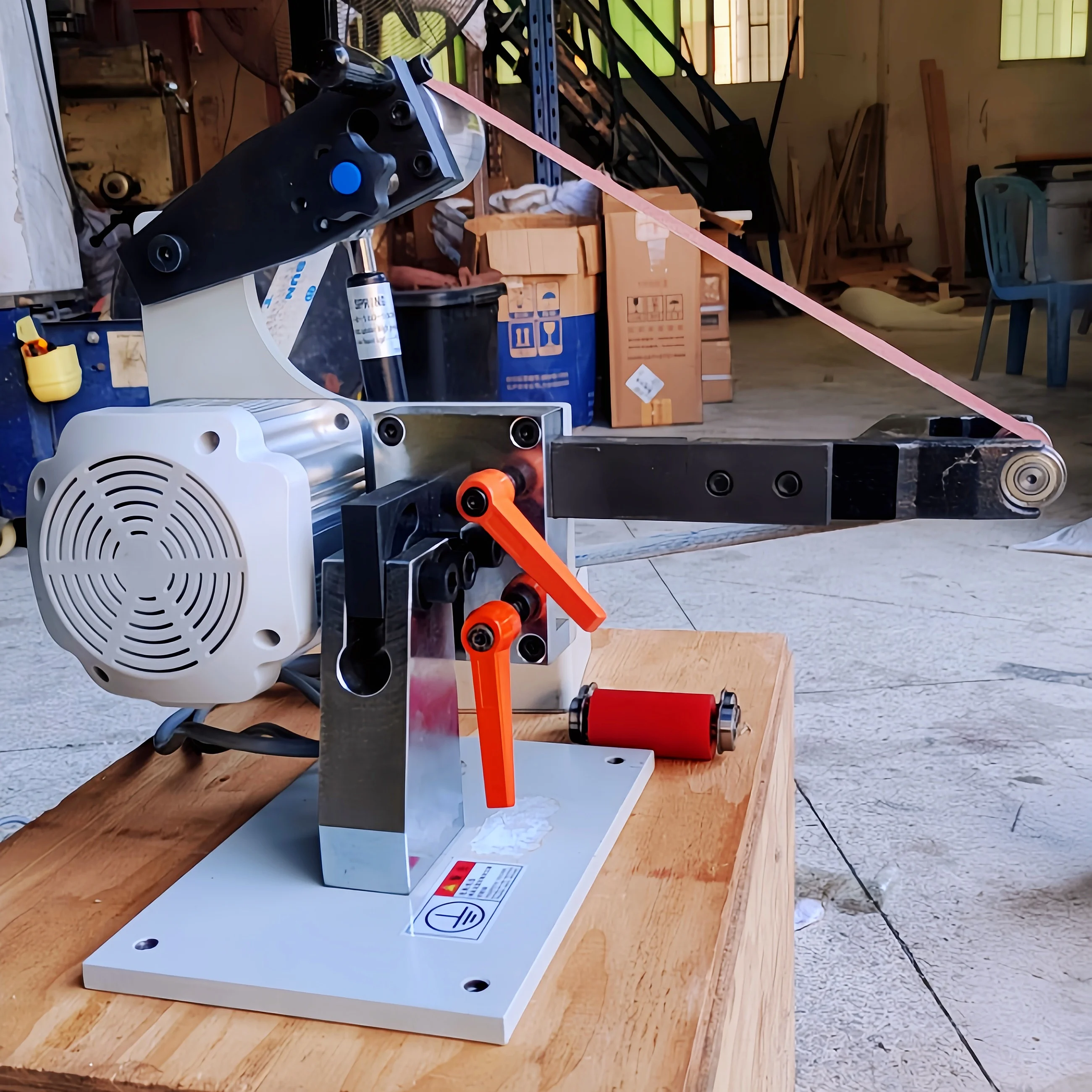 Small Electric Belt Grinder & Multi-Purpose Sanding Tool 0.75KW/1.1KW Motor High-Accuracy for Wood/Metal/Plastic Applications