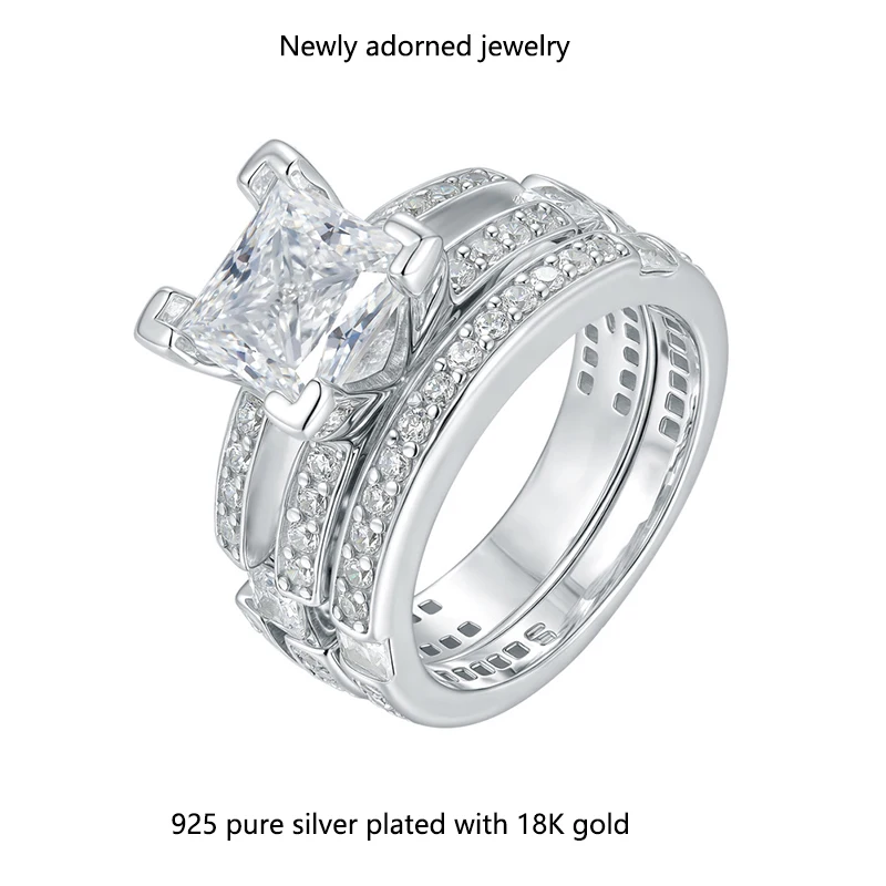 

A 2.5-carat cubic zirconia ring with a hip-hop style, made of S925 silver, suitable as a birthday or holiday gift for both men a