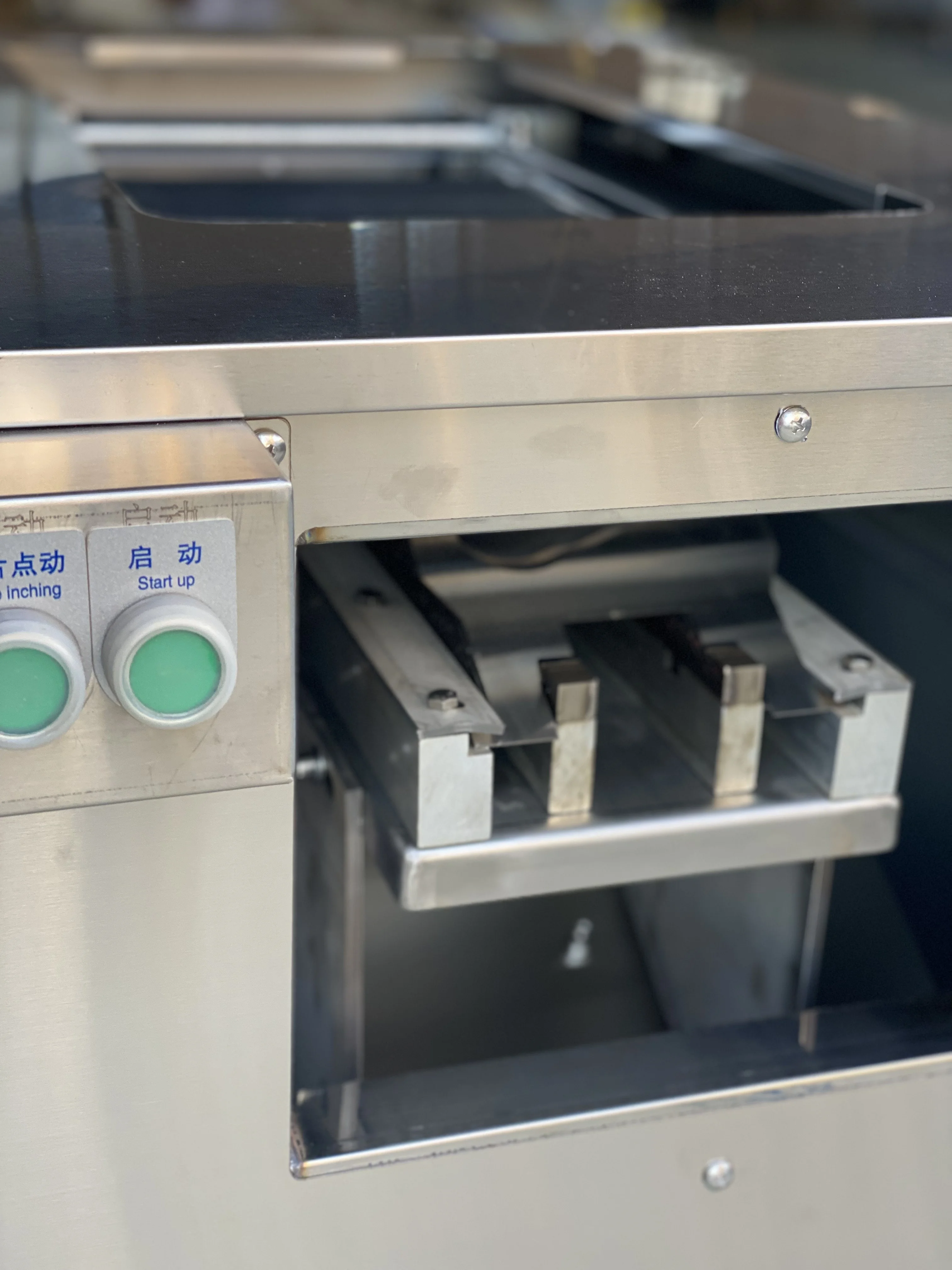 Commercial Black Automatic Oblique Fish Filleting Machine Small Fresh Fish Slicer Pickled Fish Cutter For Home Commercial Use