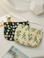 女性のための刺繍された花のメイクアップバッグ,シンプルな収納ケース,大容量,新しいコレクション