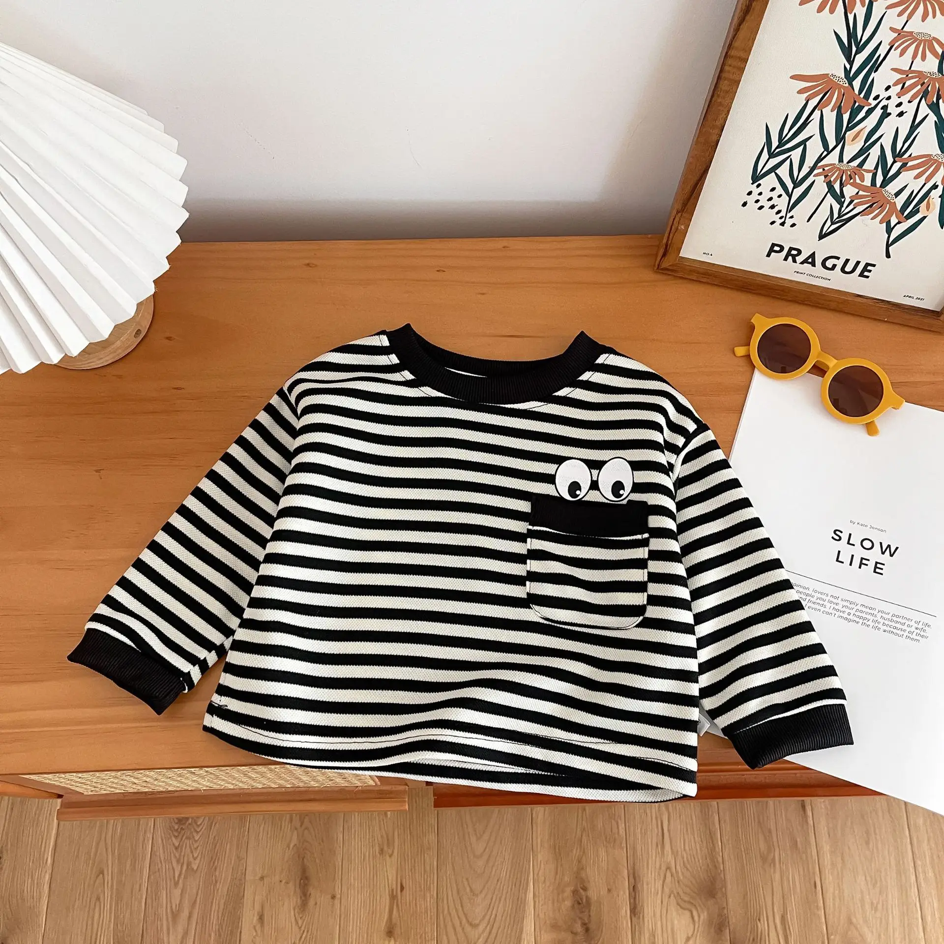 2026 New Kid Autumn Set Pants for Boys and Girls' Baby Casual Top + Striped Outwear Sports Pants for Children's Trousers