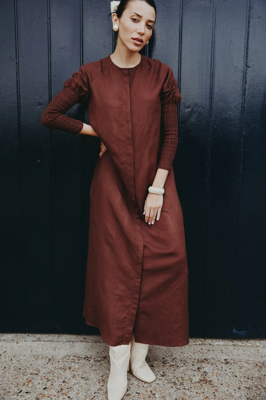 AS AW25 abito in lino con maniche smocking abiti da donna in lino di alta qualità design abbottonato nascosto