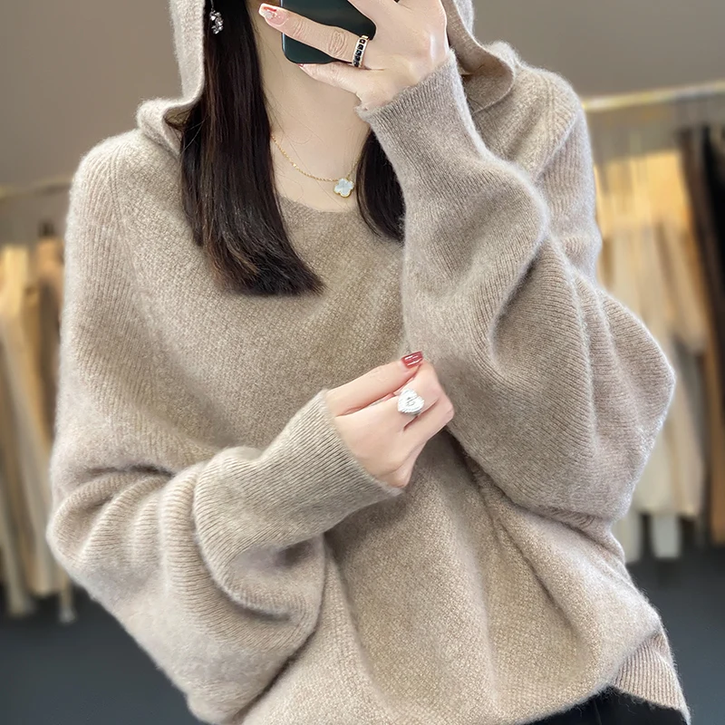 

V-Neck Luxurious Merino Wool Hooded Sweater For Women's Autumn Winter Solid Color Loose Fitting Knitted Fashionable Jumper Top