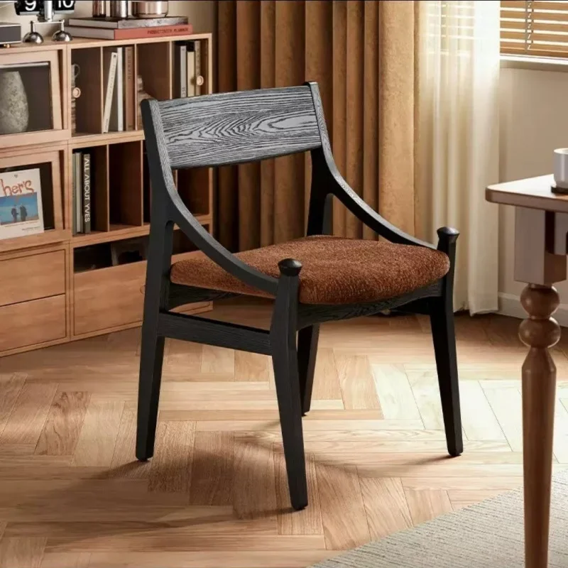 Medieval solid wood dining chair household designer small apartment restaurant hotel back chair chair French simple Nordic