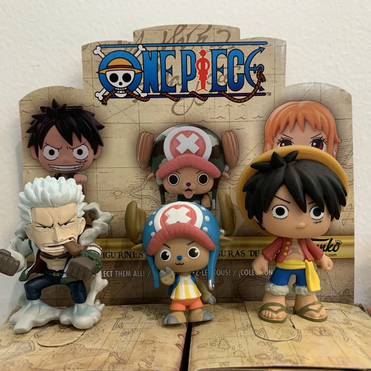 Funko Pop One Piece Mistero Minis Figura Scatola cieca Figura anime Rufy Roronoa Zoro Modello giocattolo da collezione Giocattoli in edizione limitata