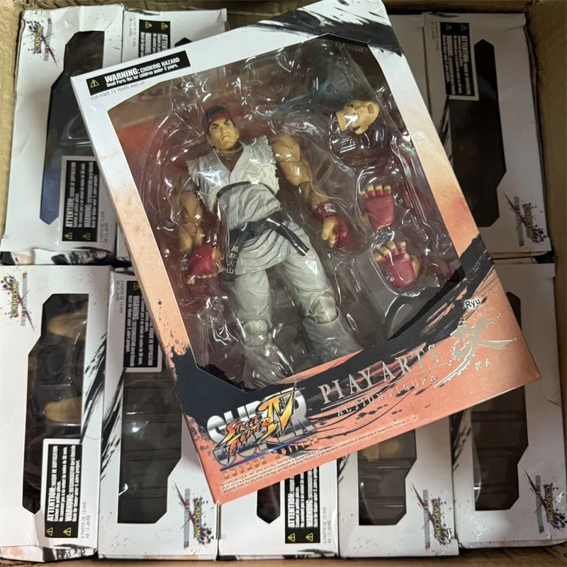 

Play Arts Ryu Street Fighter Action Figure Soldier Evil Ryu GUILE Ken Ultra Akuma The Final Challengers Collectable Model Toys
