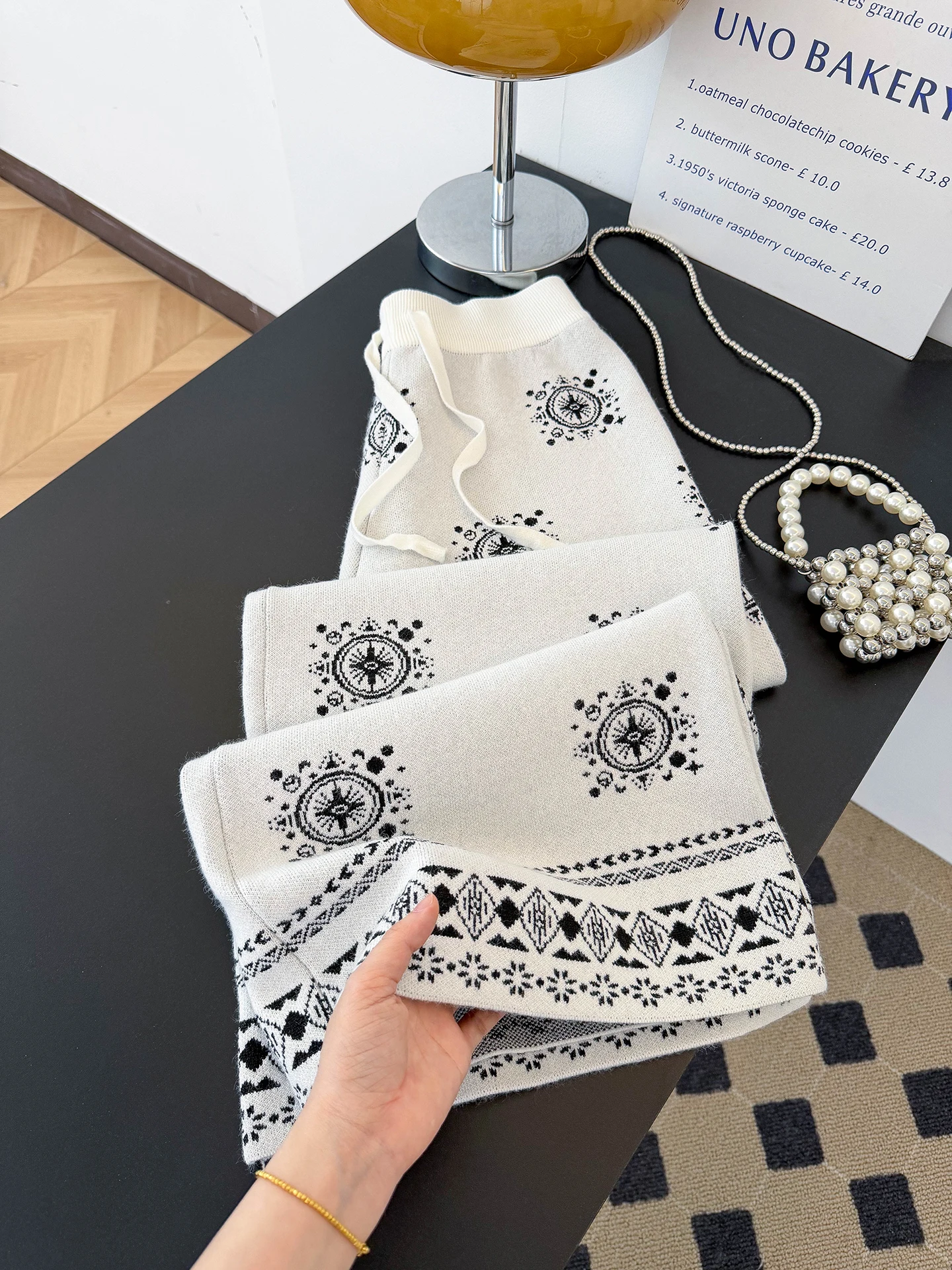 

High Waist Wide Leg Knitted Pants Women's Autumn Winter Slimming Drapey Straight Casual Rice Noodle Pants Comfortable Breathable