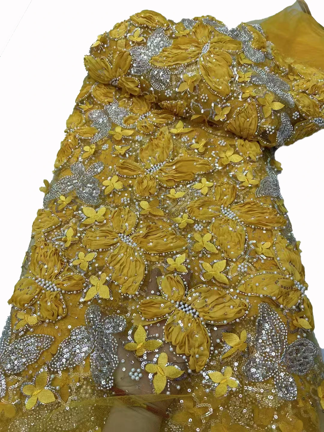 

New coiled flower bead tube embroidery heavy sequins embroidered flowers butterfly fabric, high-end wedding dress lace fabric fi