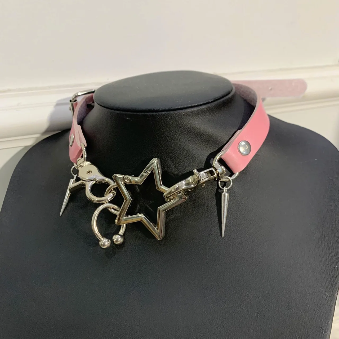 New Y2k Punk Necklace Accessories Hollow Star Pentagram For Women Hip Hop Rivets C Shape Charms Gothic Choker Trend 2023 Jewelry