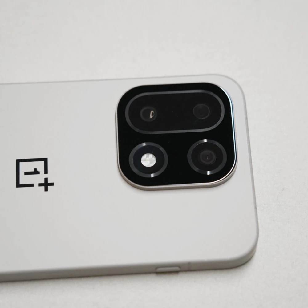 2 قطعة فيلم عدسة ل OnePlus 15 الكاميرا الخلفية AR فيلم مضاد للانعكاس ل OnePlus 15 مقاوم للصدمات والخدش