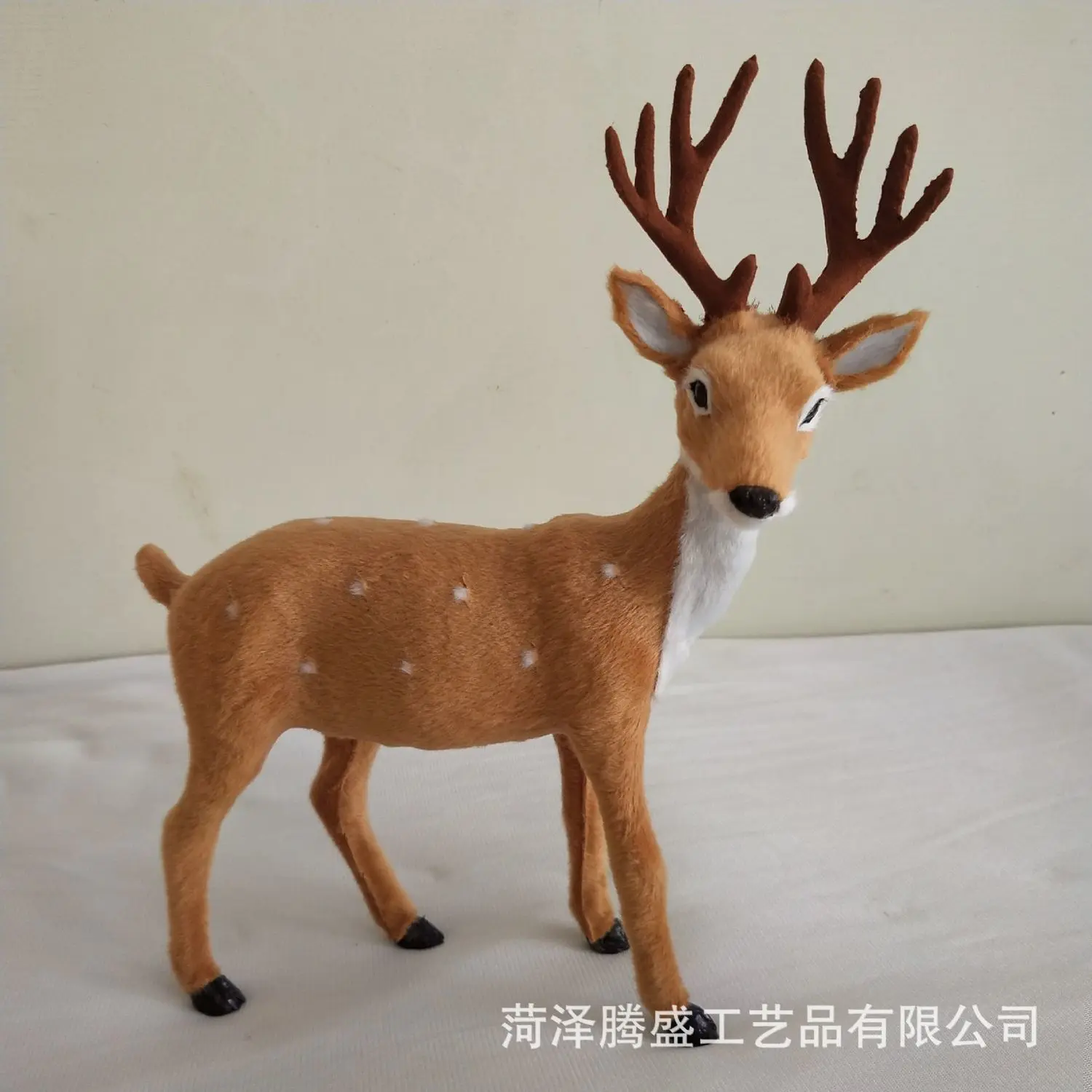 Simulation Christmas Reindeer Figurine Sika Deer Ornaments Artificial Plush Reindeer Vivid 1pcs Christmas Elk Decorations