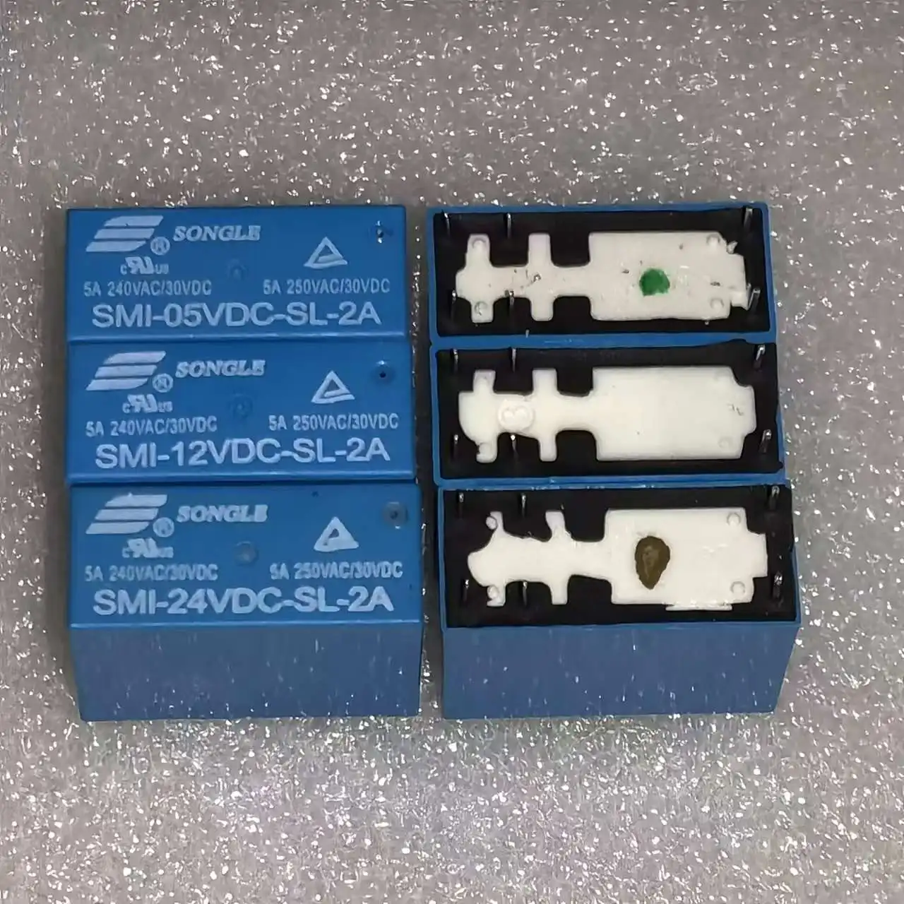 5 PCS Relé plug-in 29,2X12,8X21mm 6 pinos 8 pinos SMI-05VDC-SL-2A SMI-12VDC-SL-2A SMI-24VDC-SL-2A SMI-05VDC-SL-2C SMI-12VDC-SL-2C