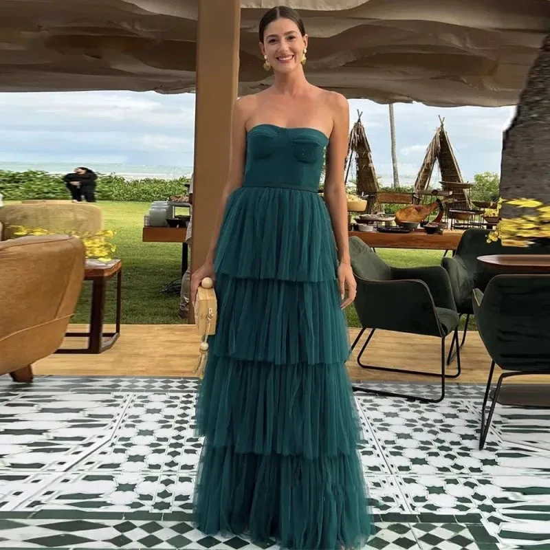 

ToBeBridal Green Evening Gowns Strapless Tull Layered Long Graduation Prom Dress A-Line Backless Elegant Wedding Party Dress