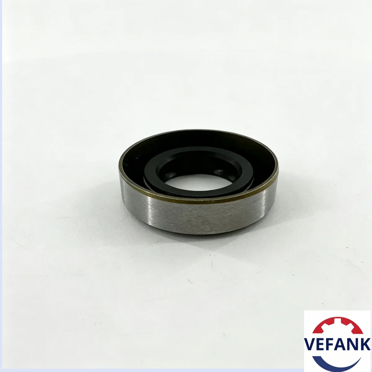 BP2175E oil seal TB 18*32*7.9 high quality factory direct sales suitable for truck shaft seals auto parts