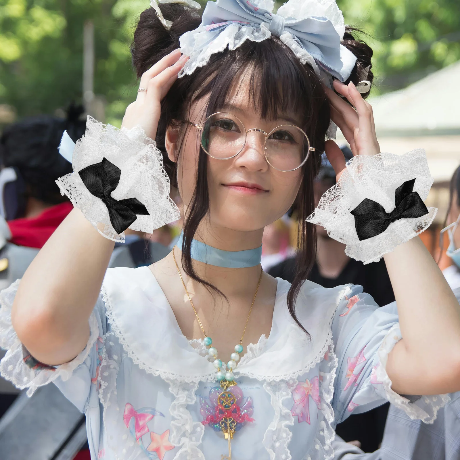 1Pair Lace Wrist Cuffs Soft Comfortable Lolita Wrist Sleeves for Women Party Prom Dress Accessories Fashion Charm