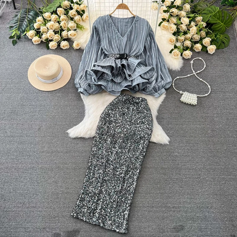 

Fashion Suit Women's Lantern Long Sleeved V-Neck Ruffle Edge Bright Shirt and High Waisted Sequined Skirt