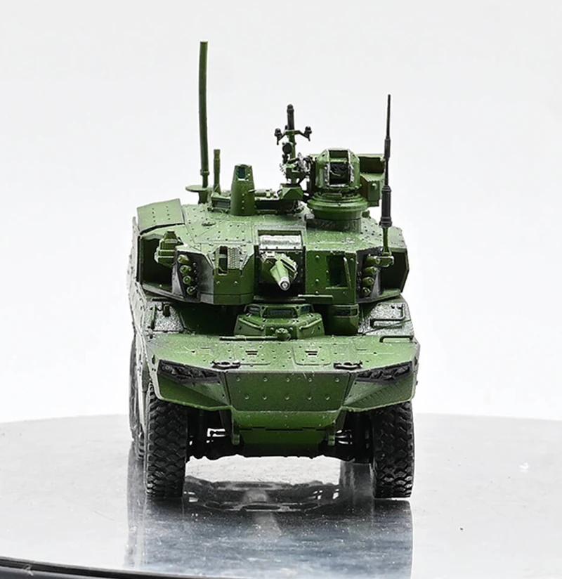 AM 1:72 Scale Plastics French EBRC 6×6 Wheeled Reconnaissance Armored Vehicle Model Classics Adult Gifts Souvenir Static Display