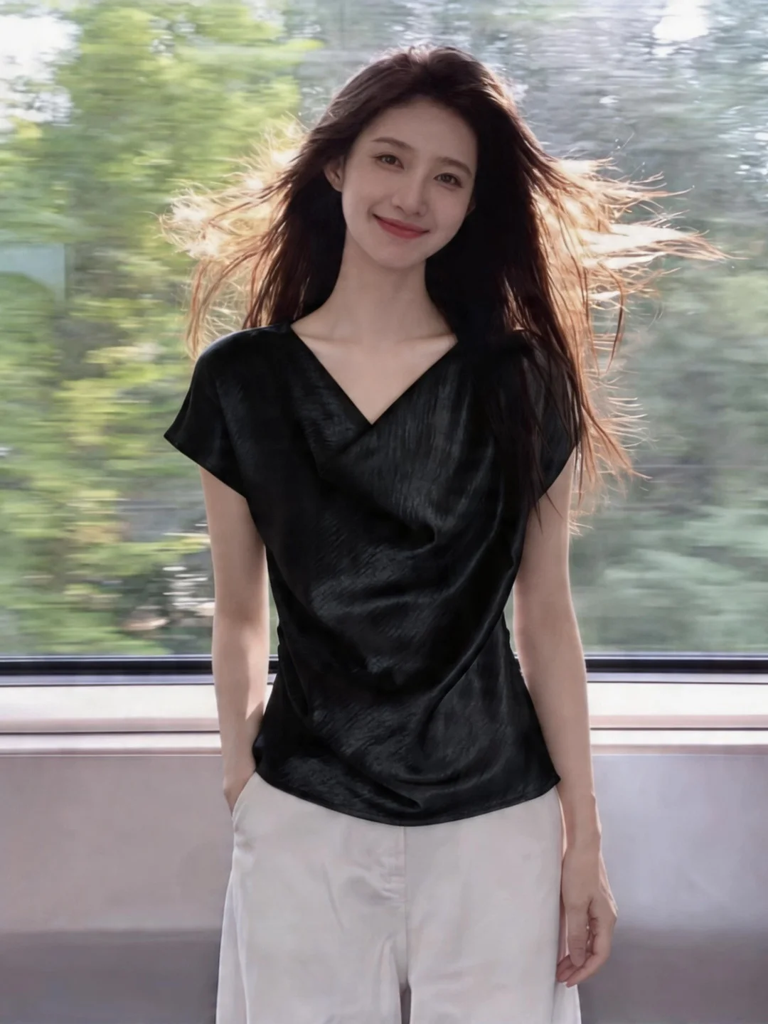 Slimming Short Sleeve Satin T-Shirt Women's Base Shirt Summer 2026 Large Size Flattering High Waist Commute Style Creative Pa...