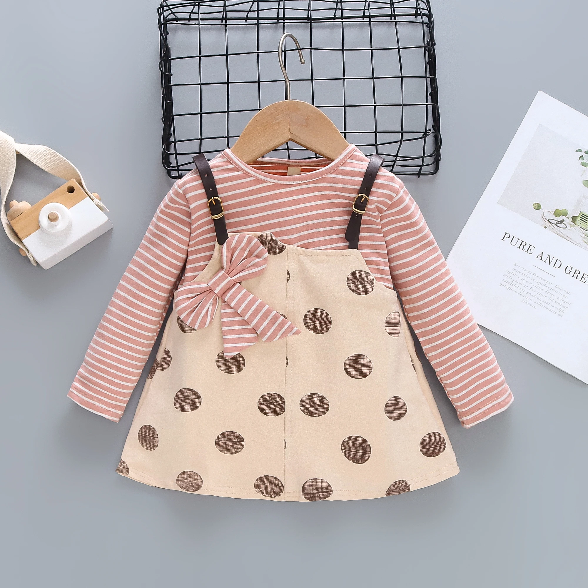 Girls\' Spring and Autumn Long sleeved Dress Baby Stripe Spliced Large Round Dot Fake Two Piece Children\'s Bow Dress