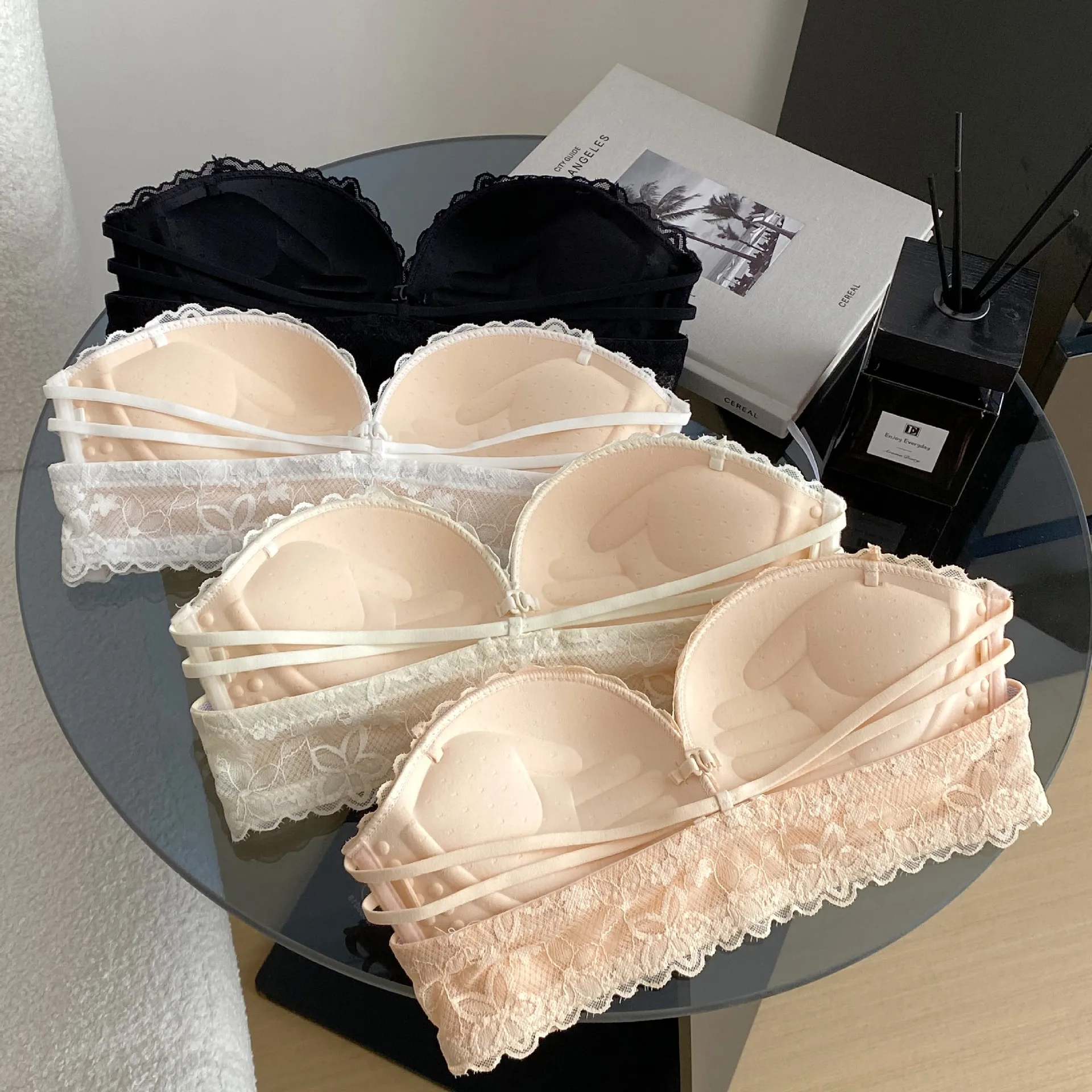 

Adjustable Sexy Lace Bra Women's Underwear with Front Clasp Strap Steel Ring Back Design Anti-Slip Comfortable Undergarment