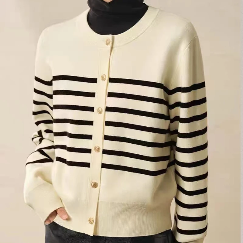 Simple Striped Knitted Cardigan for Women 2024 Autumn New Retro Button Cardigan Sweater for Outerwears Casual Sueters De Mujer