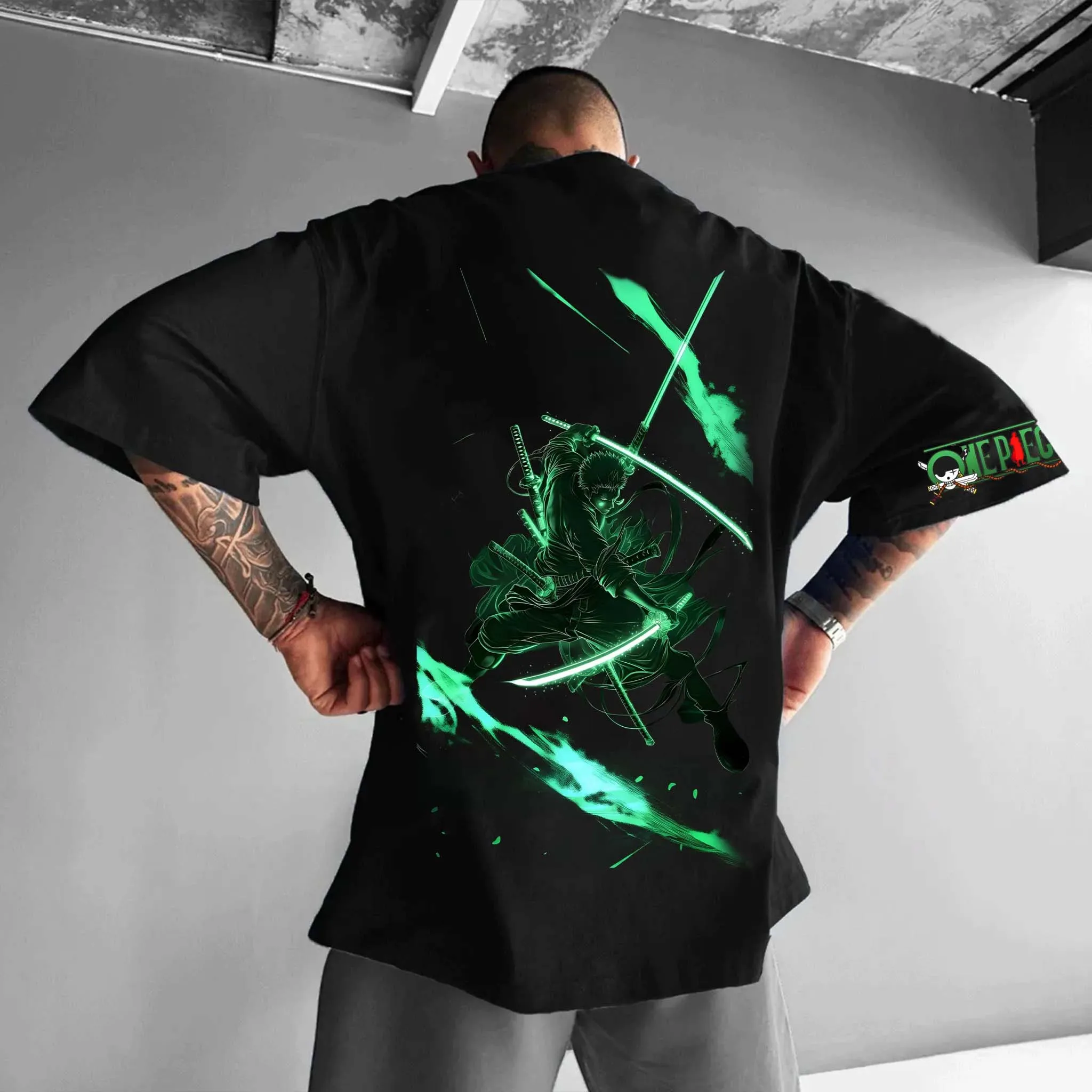 

Bandai Genuine High-quality Animation ONE PIECE Sauron Joint Printing Short-sleeved Leisure Sports Men and Women T-shirt Top