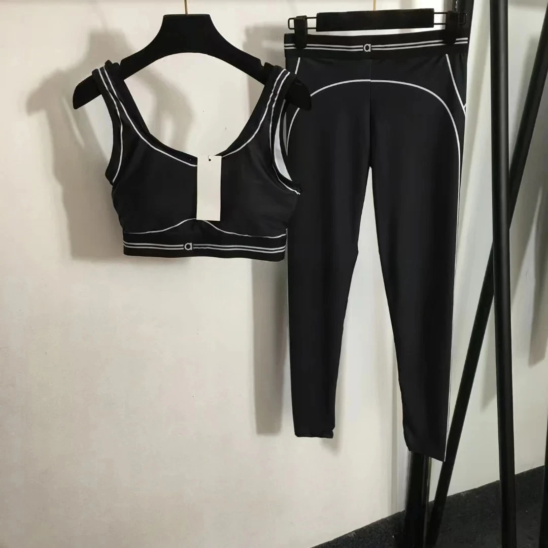 

Luxury Design Women's Yoga Sets Diesigner Brand Lady Sexy Sports Pant Sets Workout Clothes for Women Gym Set Women