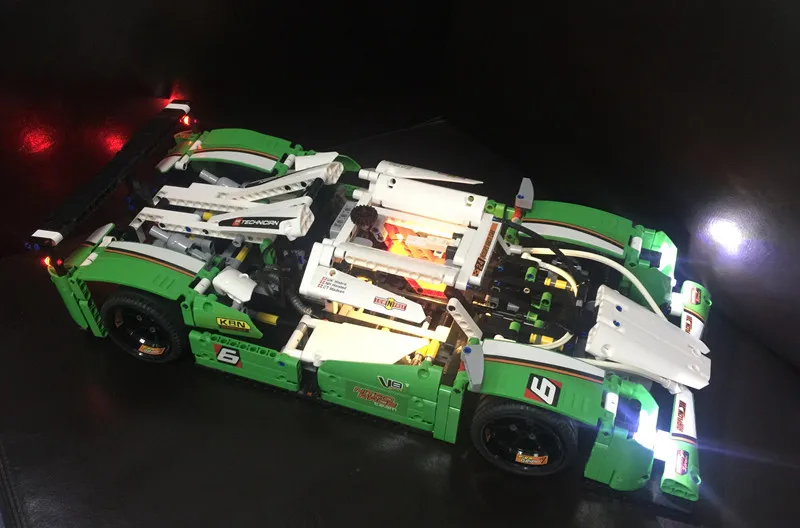 Juego de iluminación LED adecuado para LEGO Technic 24 horas de coche de carreras 42039 (no incluye bloques de construcción)