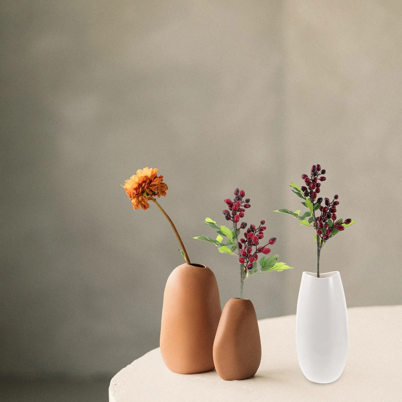 

Christmas Berries Stem Artificial Berry Stem Multi-Function Faux Berries Picks for Holiday Decoration Berry Christmas Decoration