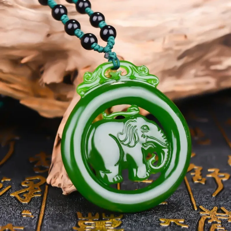 

Natural Green Hand-carved Elephant Jade Pendant Fashion Boutique Jewelry Men and Women Necklace Gift Accessories