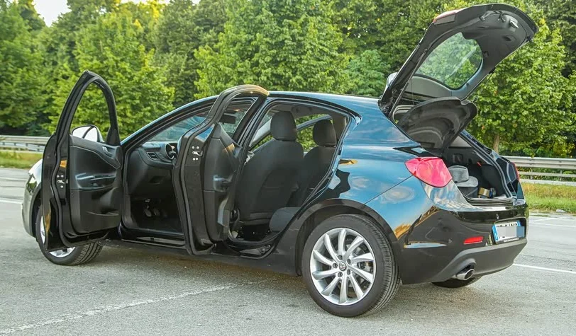 

50CM Back Door Stay For Alfa Romeo Giulietta 940 hatchback 2009 2010-2021 Rear Tailgate Boot Gas Spring Struts Prop Lift Support