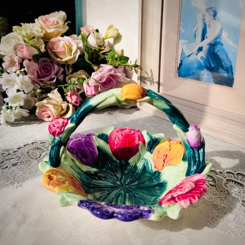Underglaze Tulip Ceramic Handle Basket Decorative Fruit Snack Tote for Table Rustic Candies Storage Tray Home Decor Gift Baskets