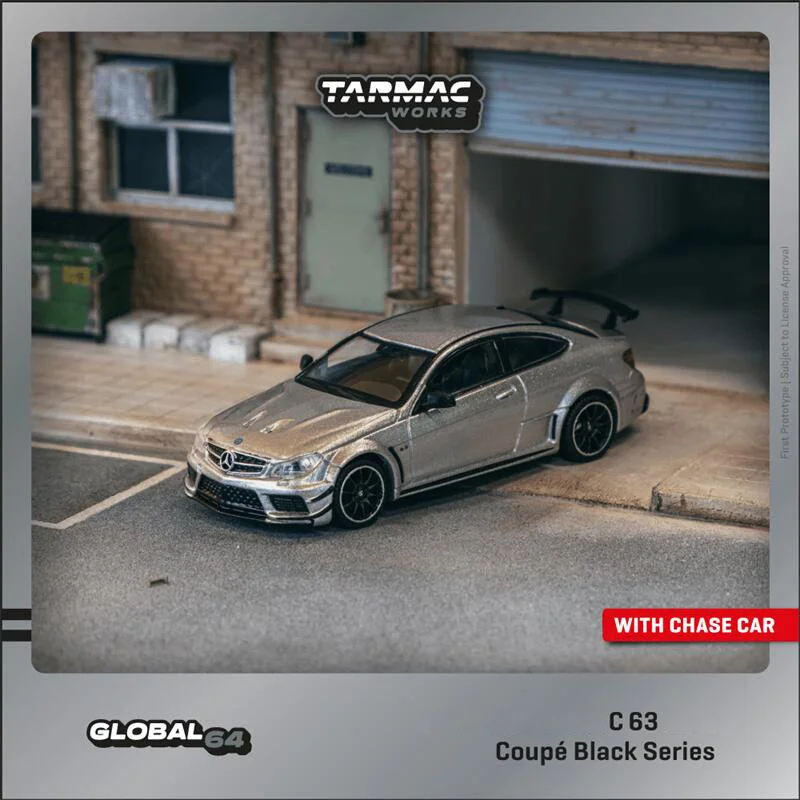 **Preordine** Tarmac Works 1:64 C 63 Coupé Black Series Argento Metallic Diecast Model Car