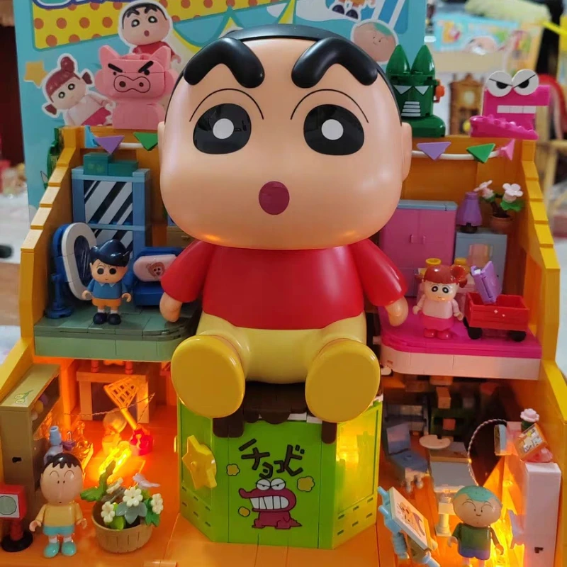 

New2025 AREAX Bricks Crayon Shinchan Educational Building BlocksToy BoxBuilding Blocks Creative Assembly Toy Gift for Kids