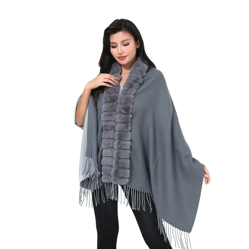 

5 Colors Winter Big Pendulum Loose Tassel Shawl Thick Striped Faux Fur Collar Outside Cloak Women Warm Cashmere Poncho Cappa